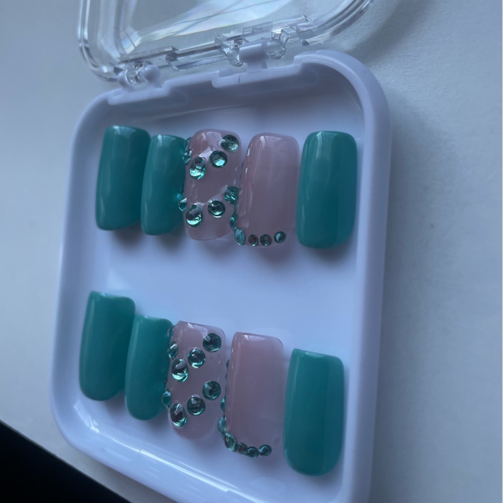 Teal Press-On Nails with Rhinestones- Hand Painted - Picture 3 of 5